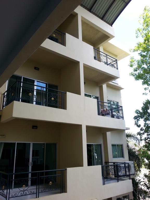 Ferienwohnung C.A.P Mansion Phuket Exterior foto