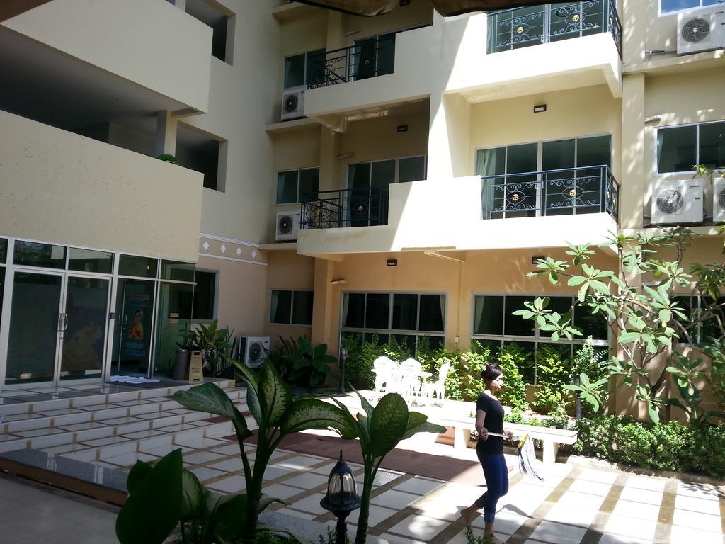 Ferienwohnung C.A.P Mansion Phuket Exterior foto